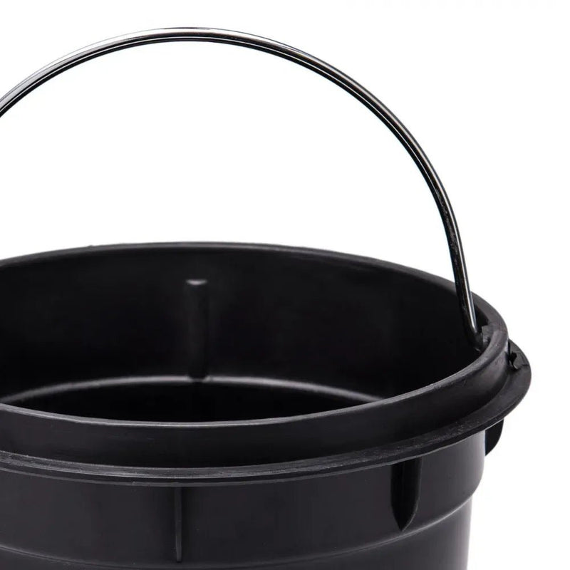 Lixeira inox redonda c/pedal 8l. polido Gruplast - Bin Embalagens